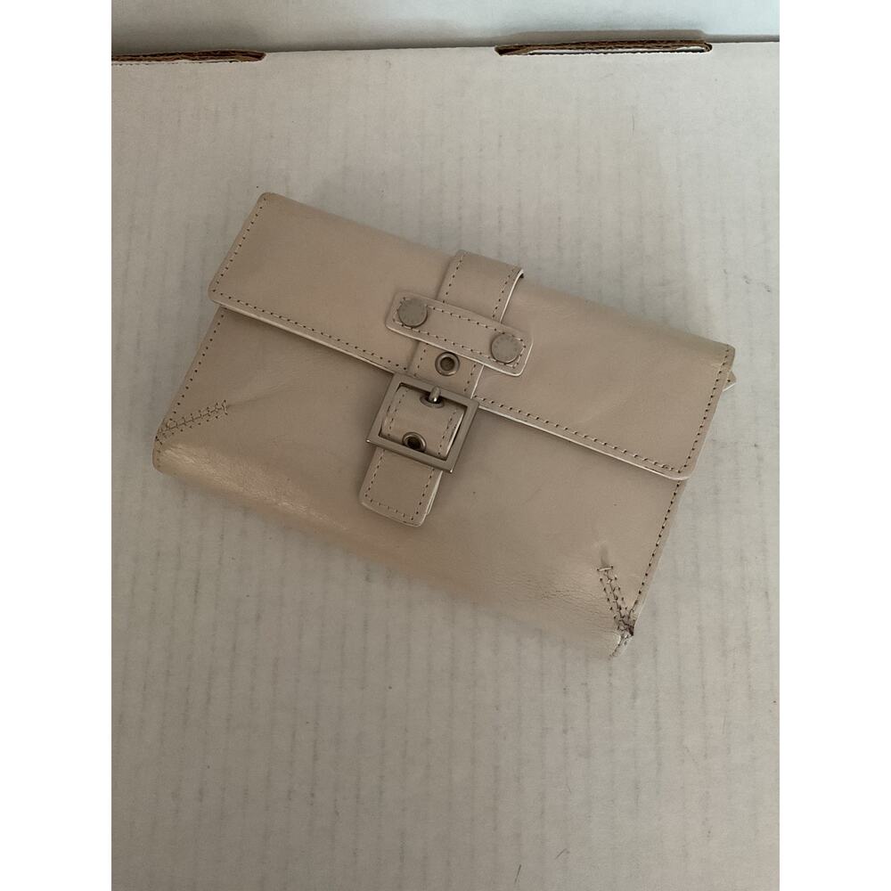 Kenneth Cole Leather Foldover Bi-Fold Wallet - Sand